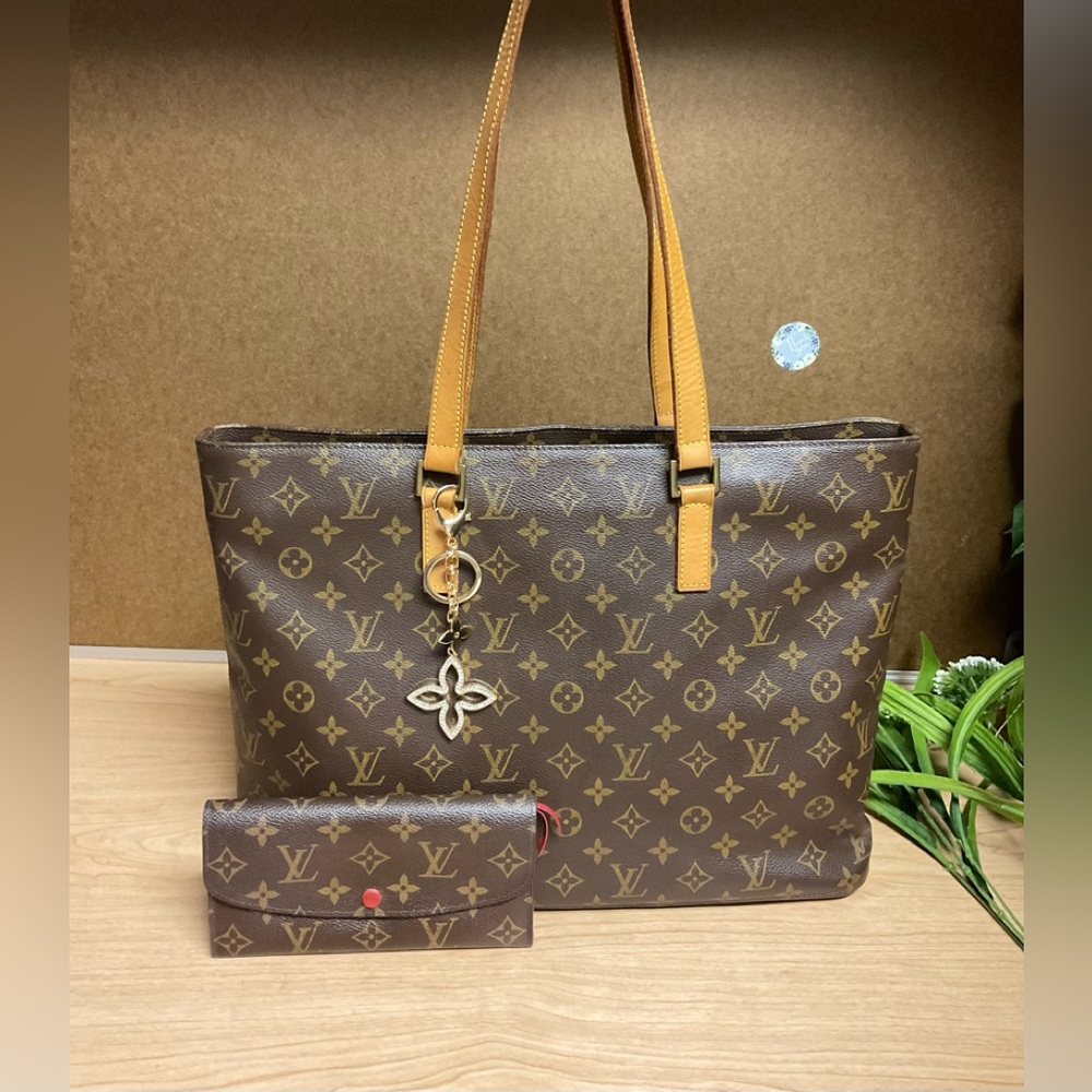 ✅LOUIS VUITTON Authentic XL BAG+WALLET